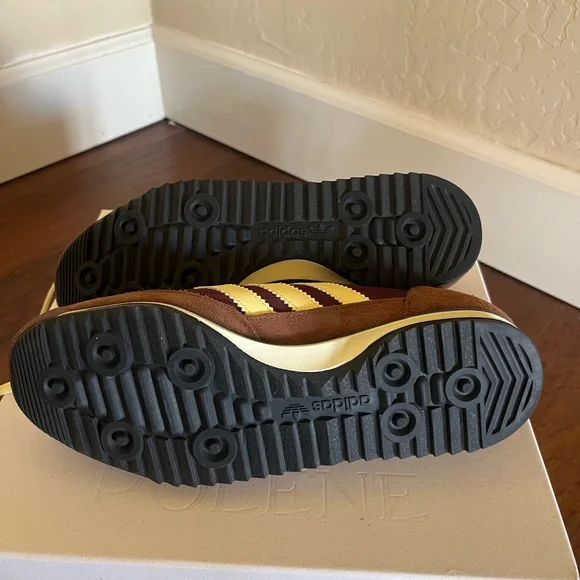 Adidas Women’s SL72 OG Maroon and Brown Sneakers - Picture 12 of 16
